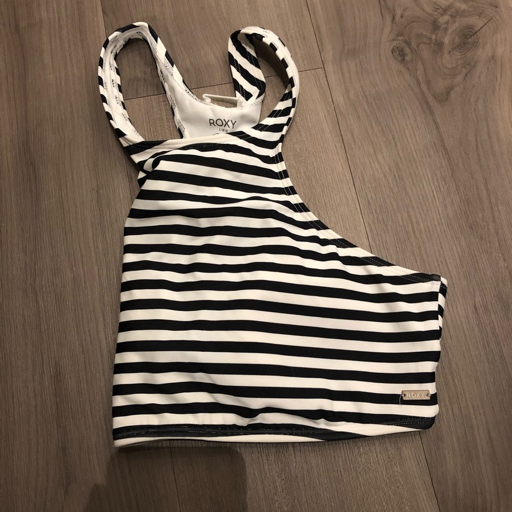 roxanne swim top
